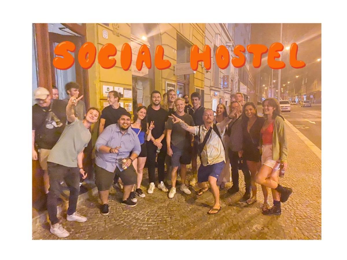 Onefam Miru Hostel Prague Luaran gambar