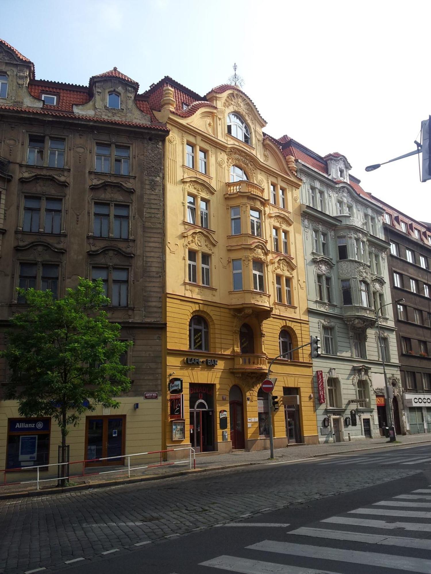 Onefam Miru Hostel Prague Luaran gambar