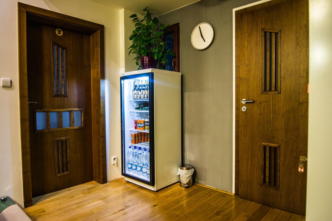 Onefam Miru Hostel Prague Luaran gambar